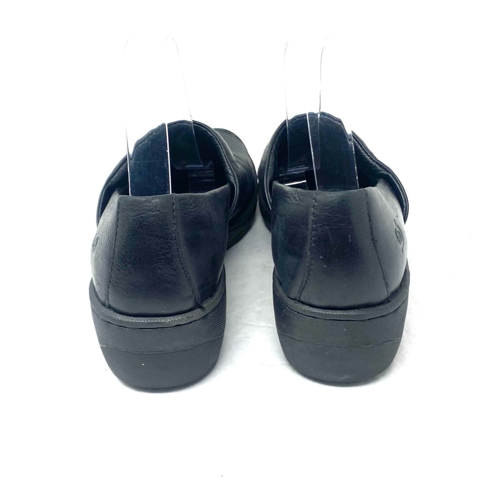 Born Clogs - Picture 5 of 8